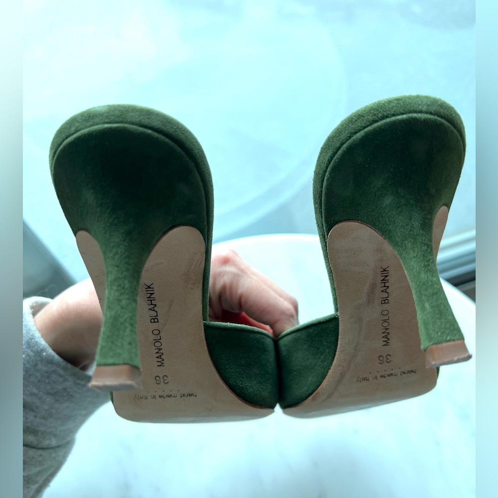 Manolo Blahnik Maysale 70 dark green suede mules - Picture 11 of 14